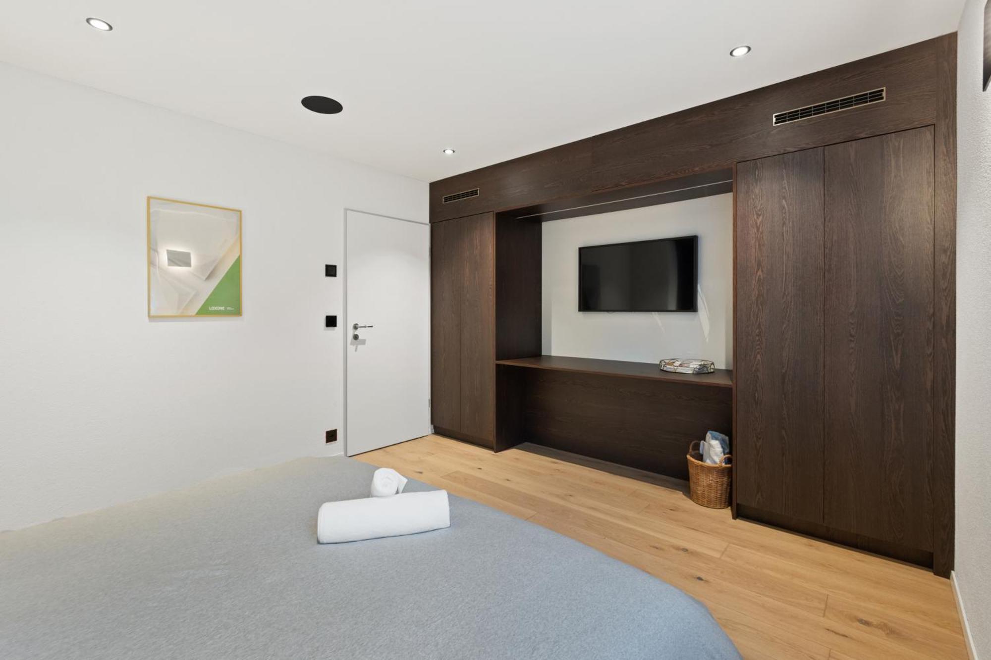 The R Apartment Uetliberg, Klima, Parken - Wallbox Geroldswil Esterno foto